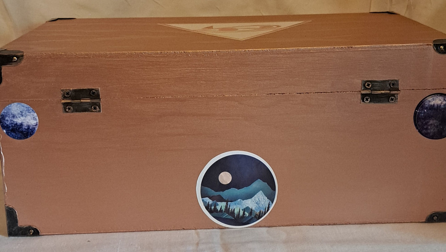 Customers choice pre-ordered Keepsake Box